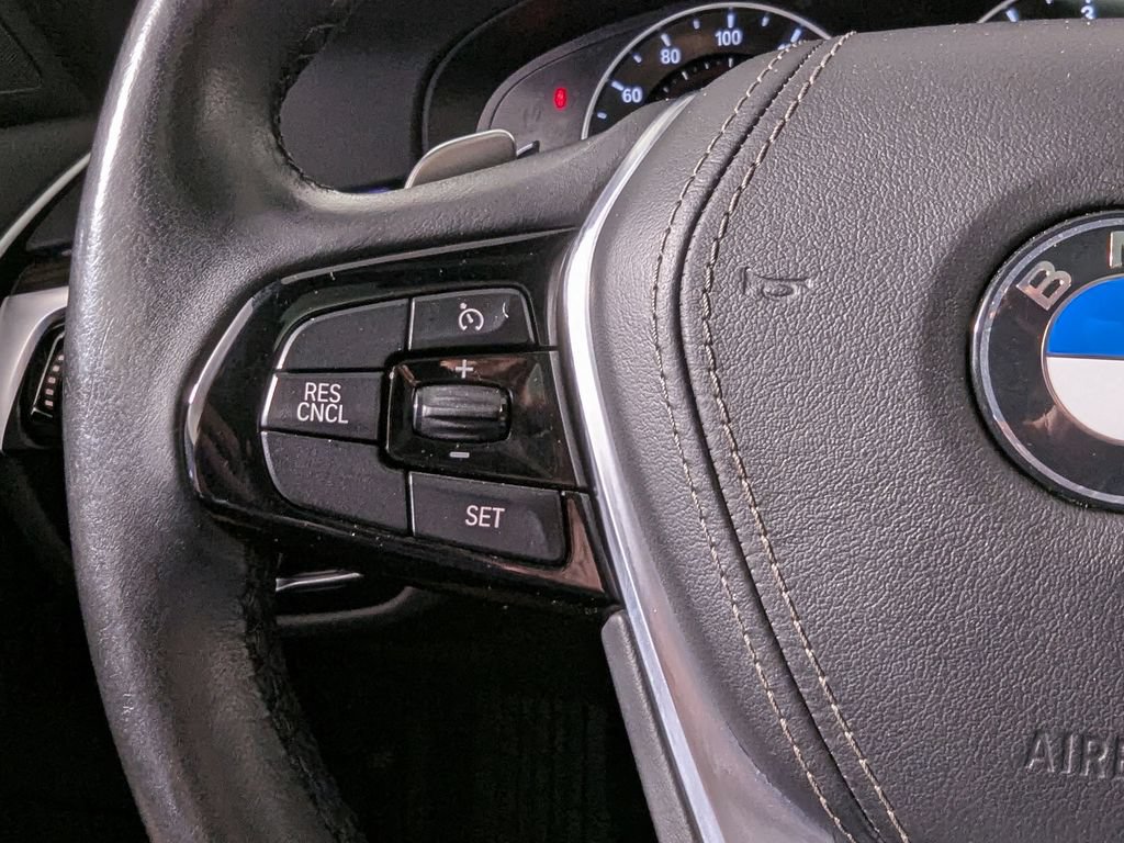 Used 2019 BMW 530i xDrive w/ Convenience Package AWD/4WD image 27