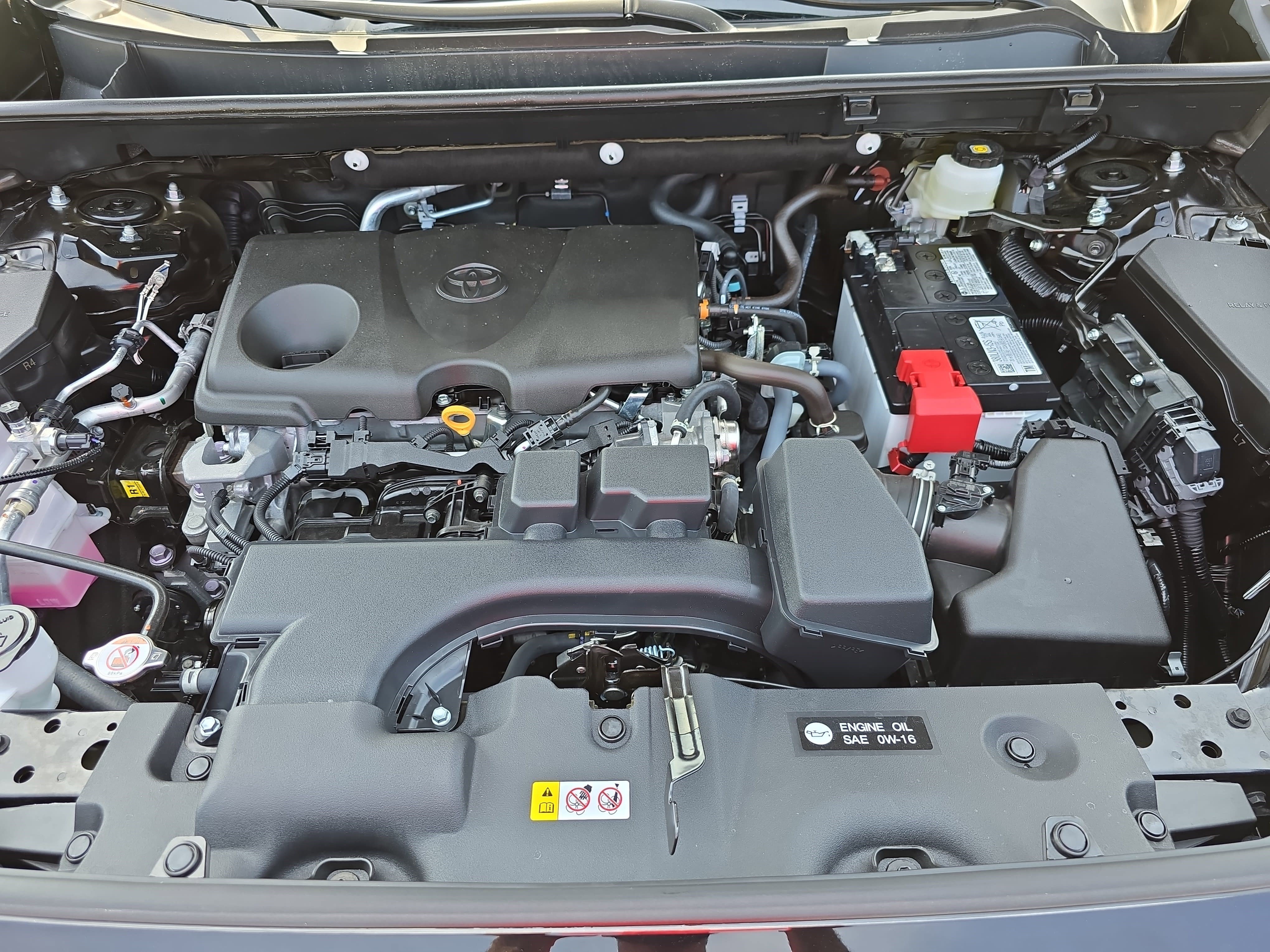 Used 2025 Toyota RAV4 Limited image 32