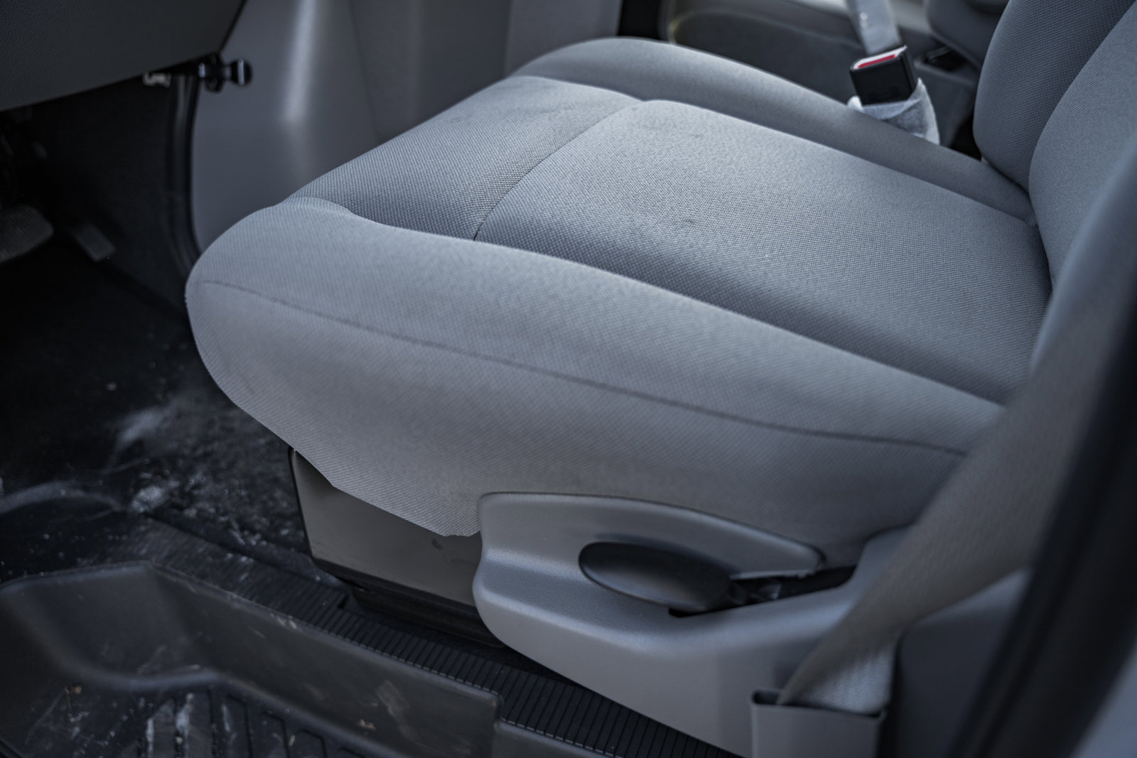 New 2026 Ford E-450 and Econoline 450 Super Duty w/ Power Equipment Group RWD image 34