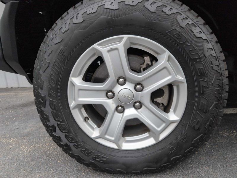 Used 2021 Jeep Wrangler Unlimited Sport AWD/4WD image 33