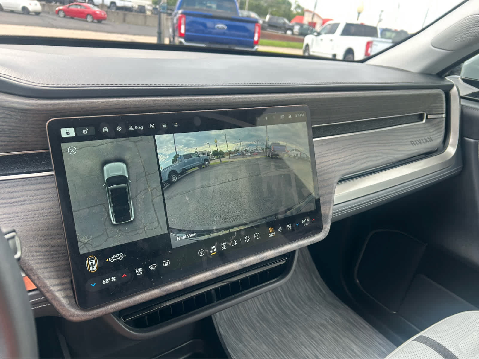 Used 2026 Rivian R1S Adventure AWD/4WD image 48
