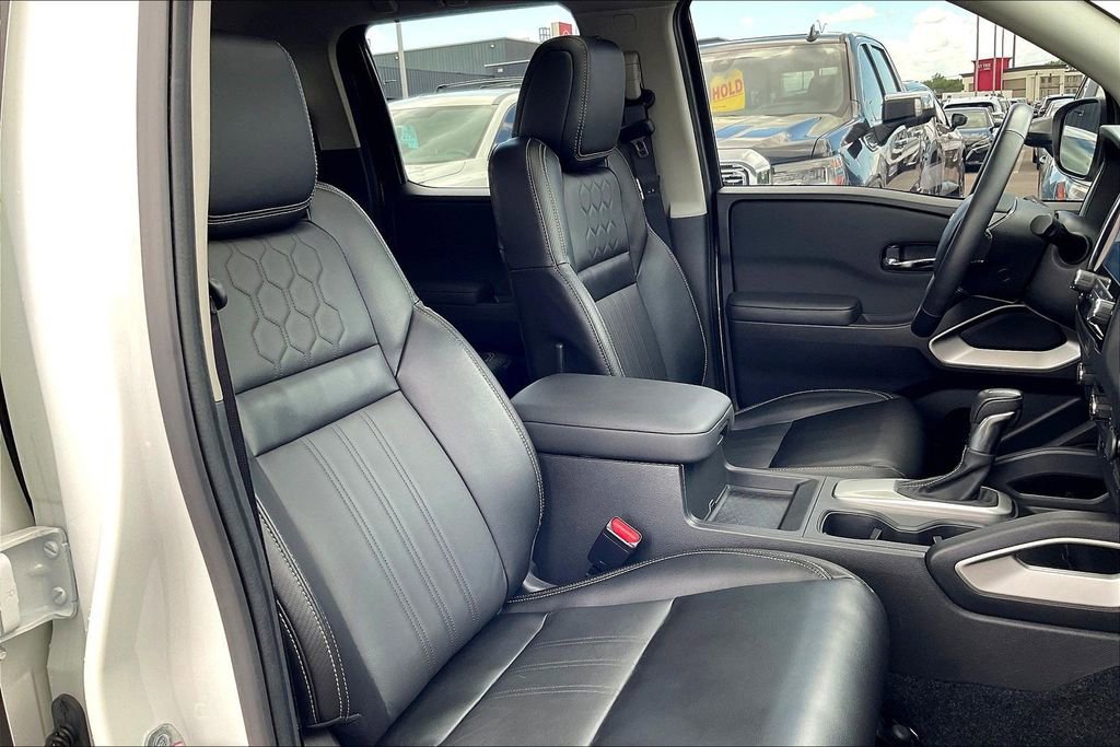 Certified 2024 Nissan Frontier SL w/ Technology Package image 10