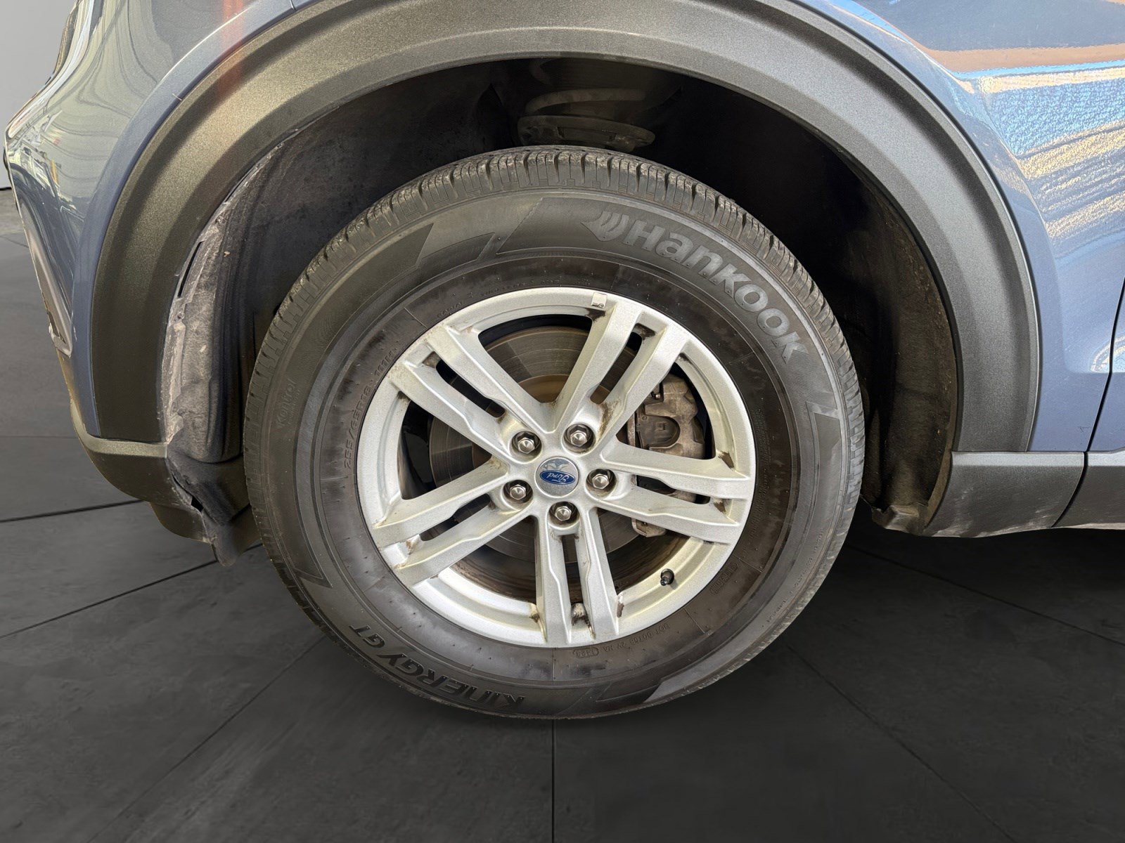 Used 2021 Ford Explorer XLT image 14