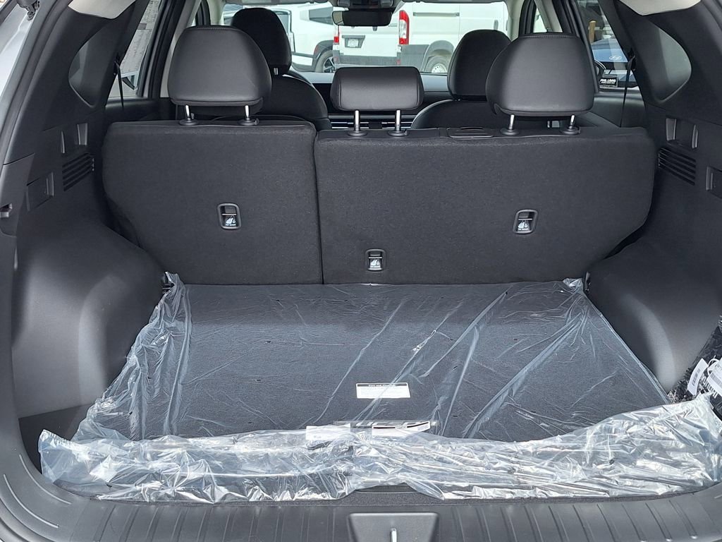 New 2026 Hyundai Tucson Limited image 29