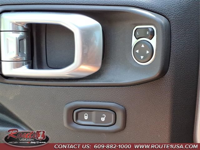 Used 2020 Jeep Gladiator Sport w/ Quick Order Package 24S AWD/4WD image 24