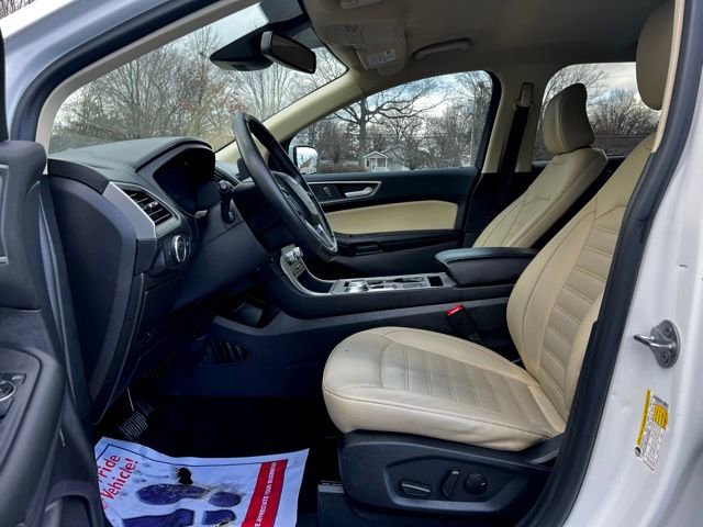 Used 2022 Ford Edge SEL image 12