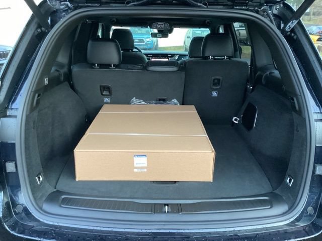New 2024 Jeep Grand Cherokee Trailhawk w/ Advanced Protech Group II AWD/4WD image 18