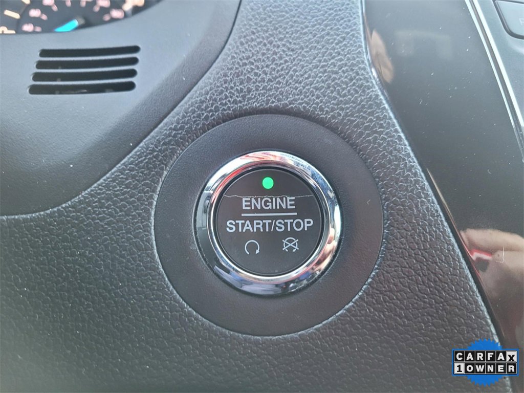 Used 2018 Ford Explorer XLT image 26