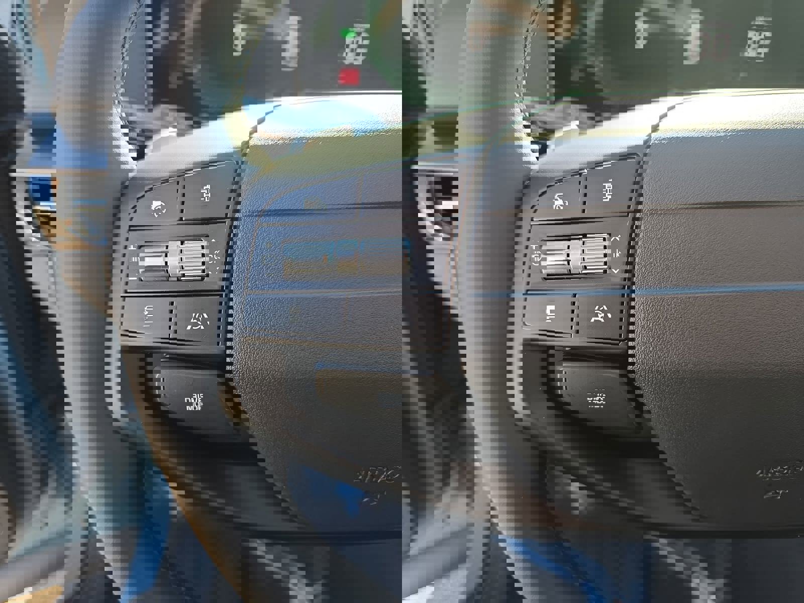 New 2026 Kia Sportage EX image 19