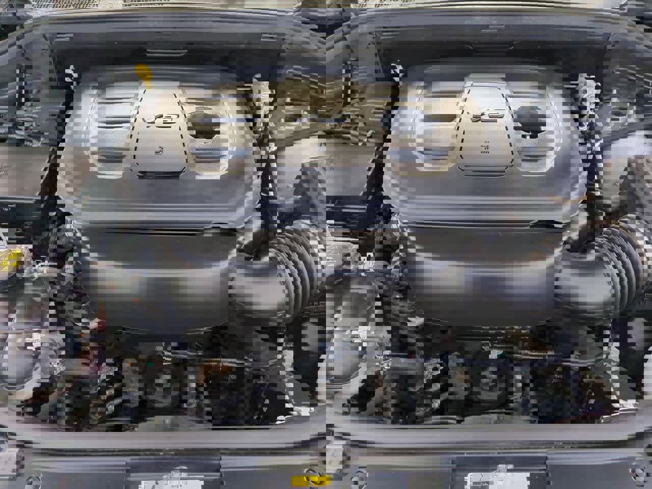 Used 2020 Jeep Grand Cherokee Laredo w/ Security & Convenience Group image 14