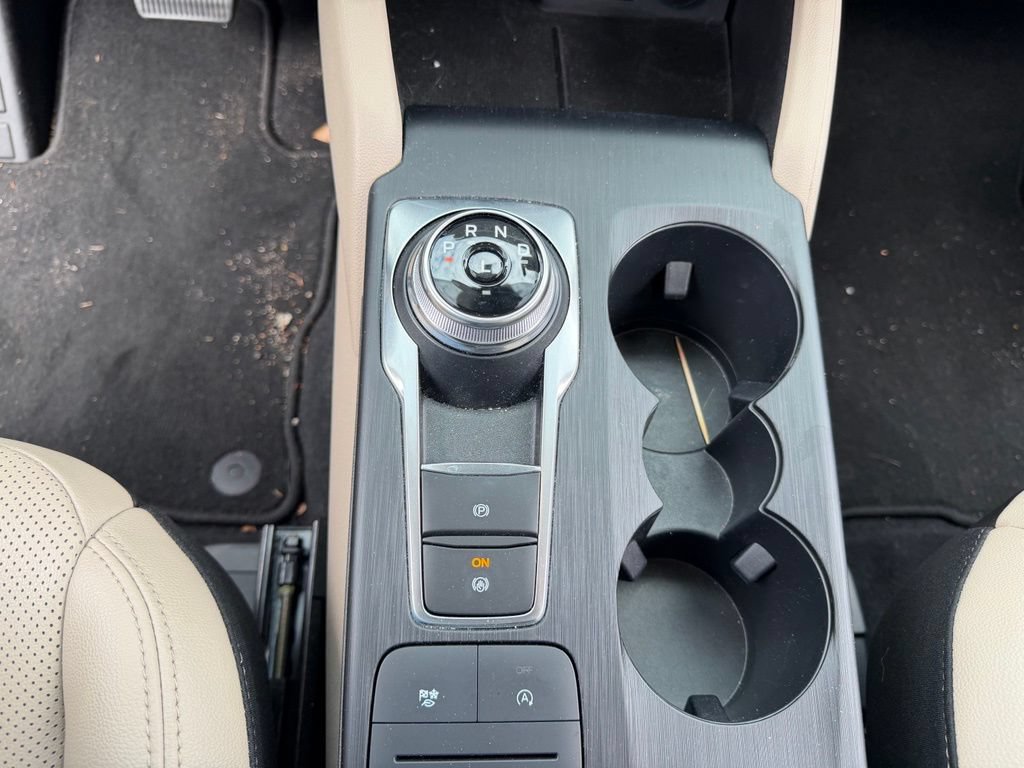 Used 2022 Ford Escape SEL FWD image 30