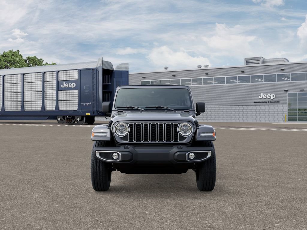 Used 2025 Jeep Wrangler Sahara image 6