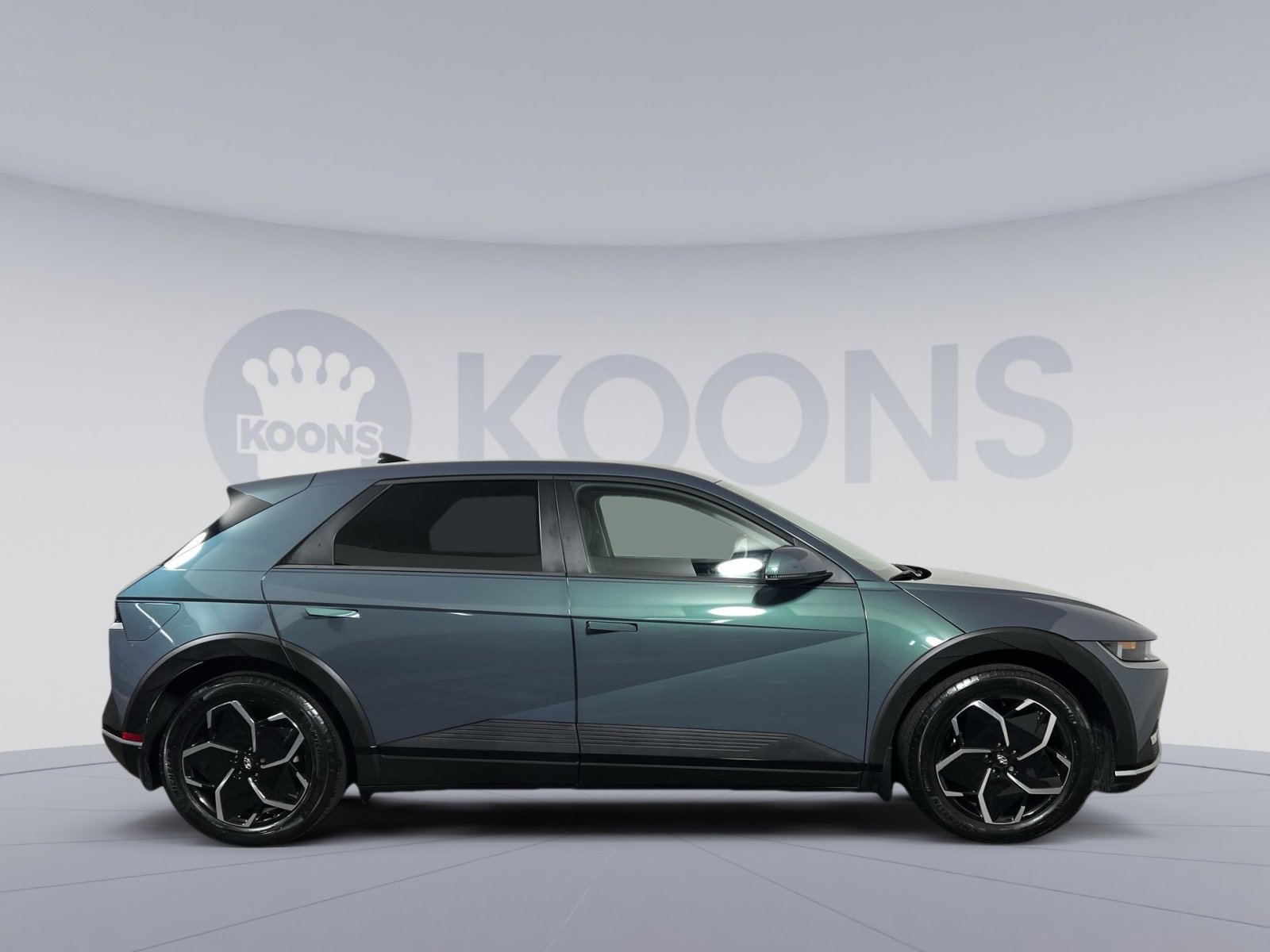 Used 2024 Hyundai Ioniq 5 SEL image 8