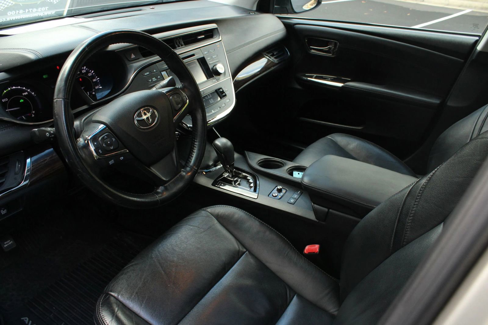 Used 2013 Toyota Avalon XLE Touring FWD image 16