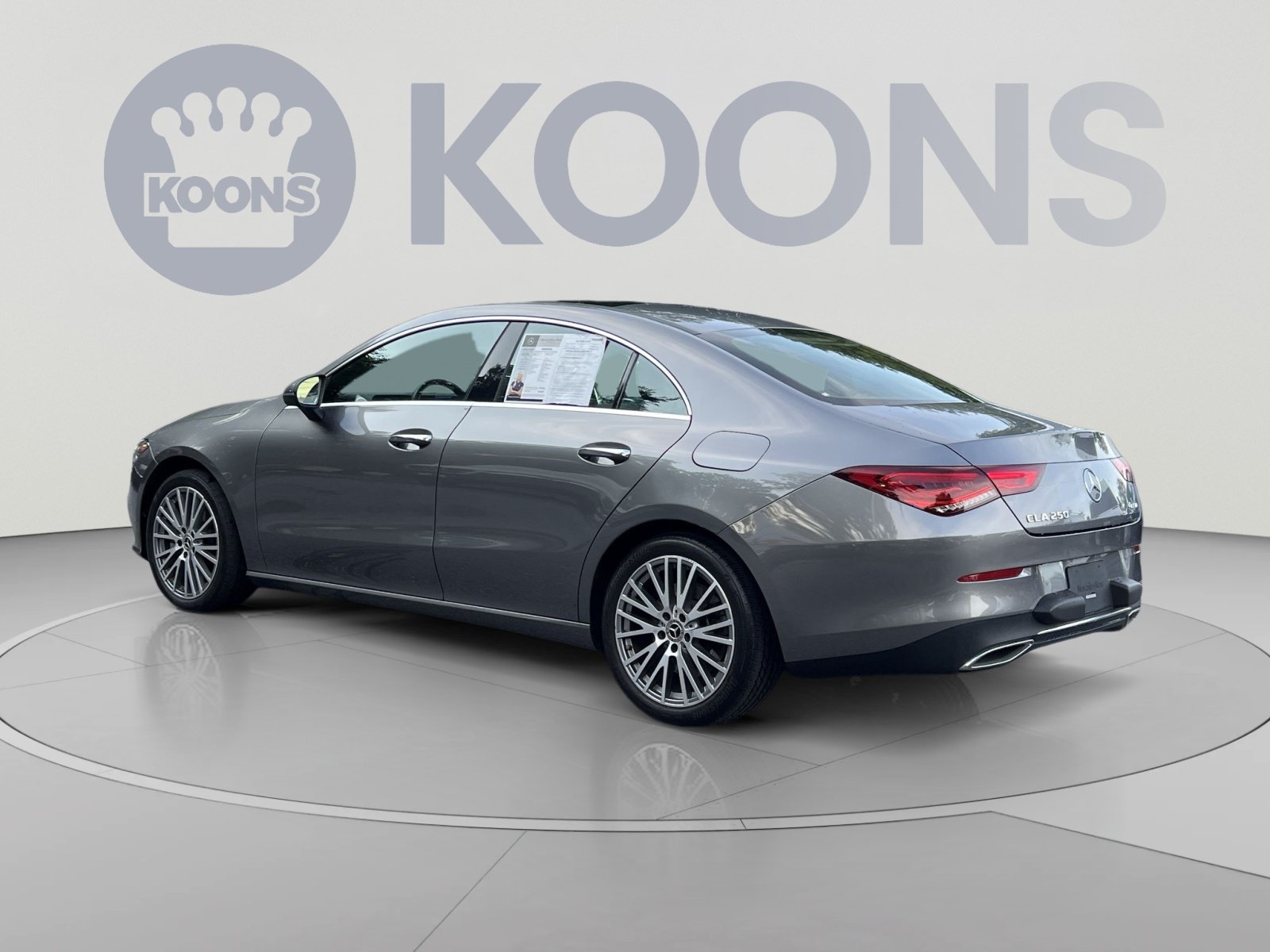Used 2023 Mercedes-Benz CLA 250 4MATIC image 8