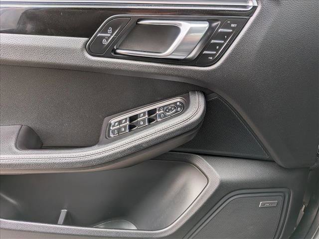 Used 2019 Porsche Macan image 14