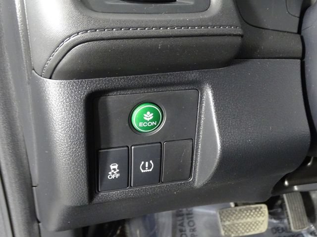 Used 2022 Honda HR-V LX image 16