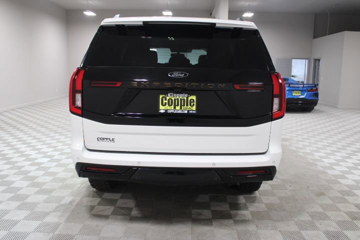Used 2025 Ford Expedition Tremor image 10