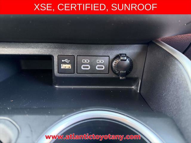 Certified 2024 Toyota Highlander XSE AWD/4WD image 25