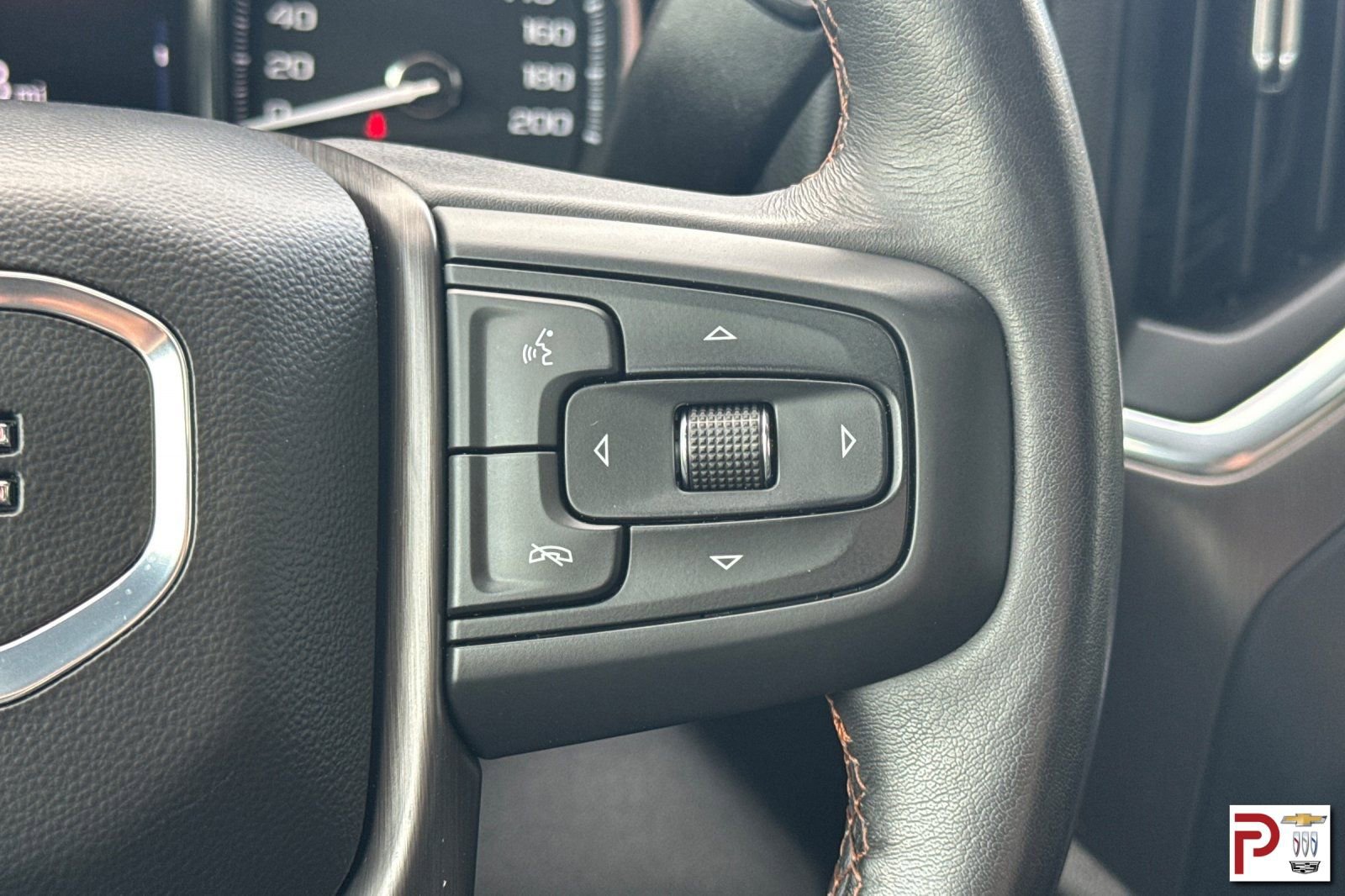 Certified 2022 GMC Sierra 1500 AT4 w/ AT4 Premium Package image 29