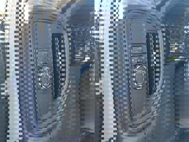 New 2025 Chevrolet Silverado 1500 Custom image 40