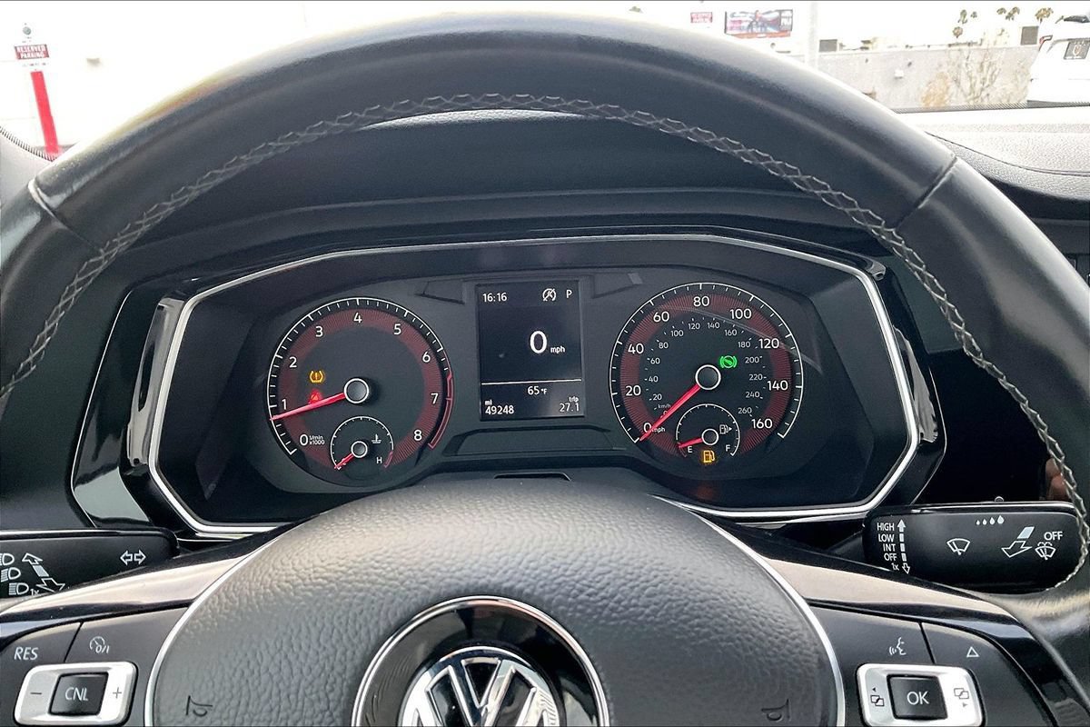 Used 2019 Volkswagen Jetta R-Line w/ R-Line Cold Weather Package FWD image 18