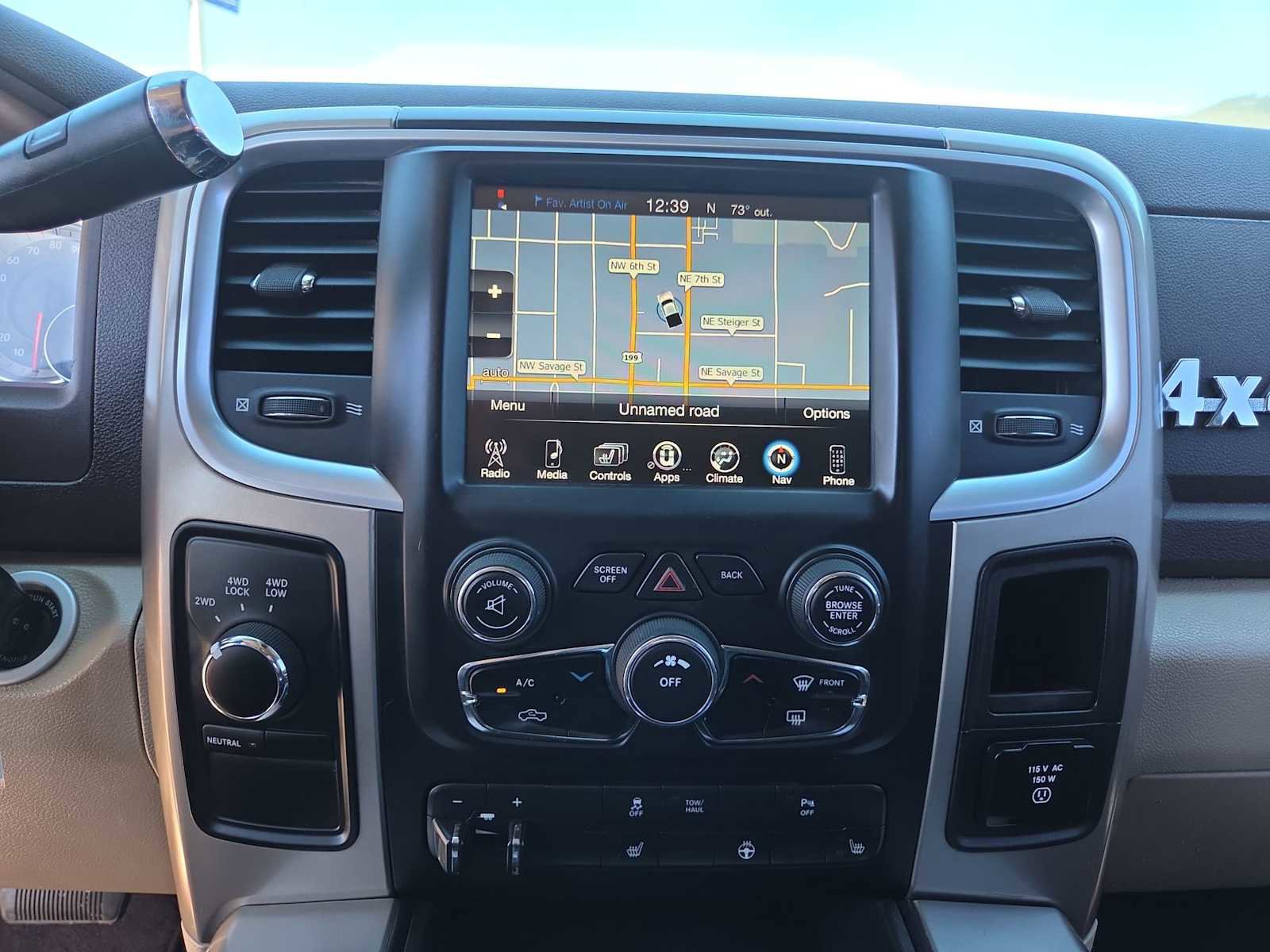 Used 2015 RAM 2500 Big Horn AWD/4WD image 24