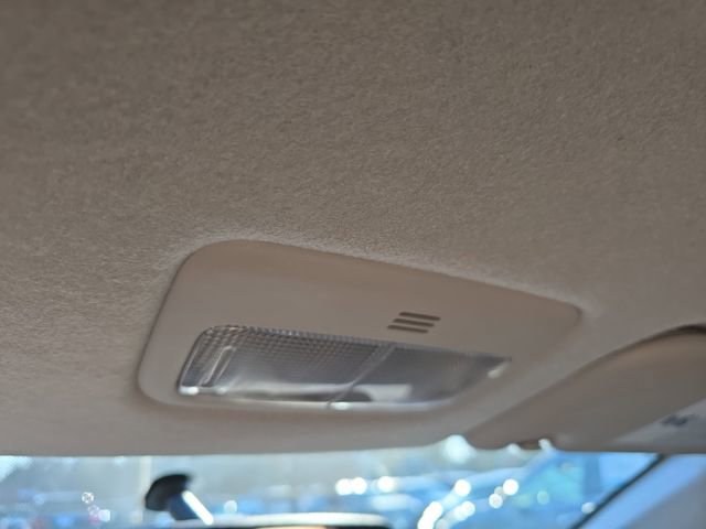 Used 2012 Toyota Corolla S image 27