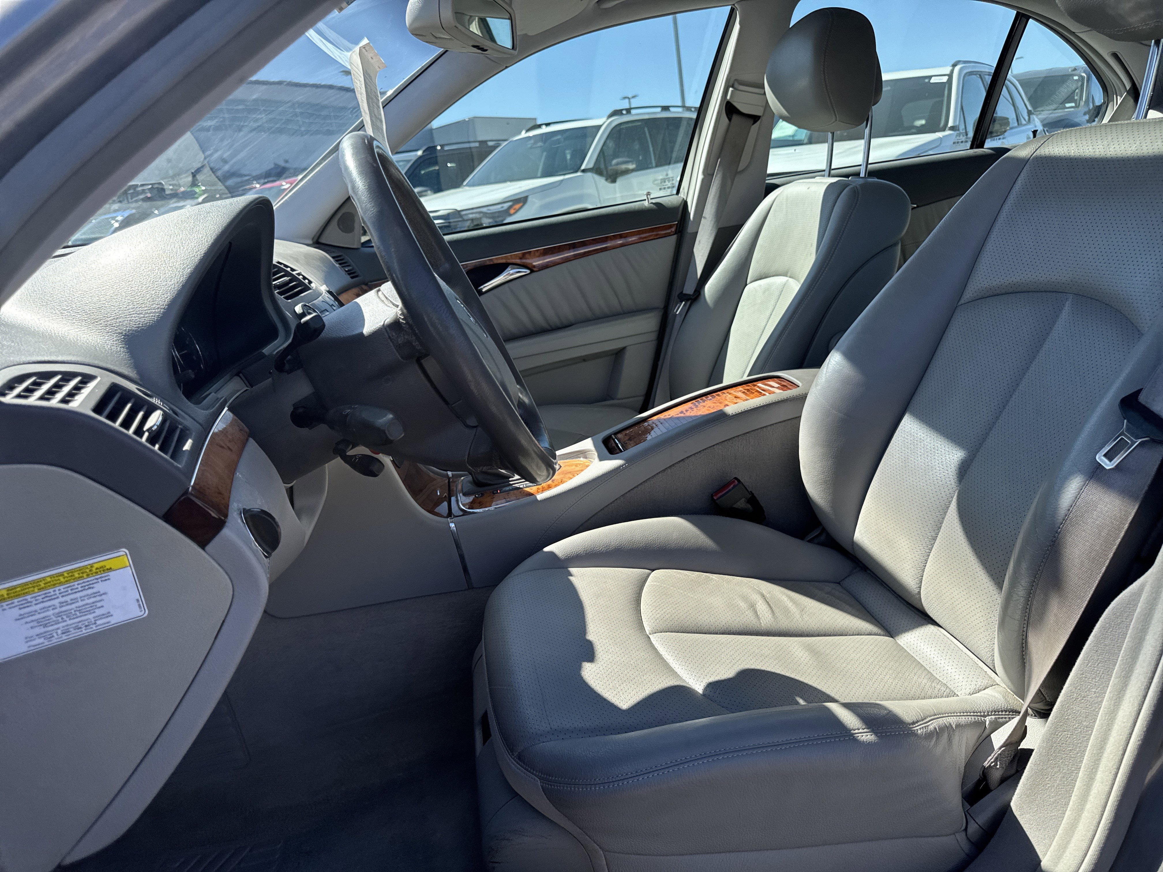 Used 2006 Mercedes-Benz E 320 CDI Sedan image 22