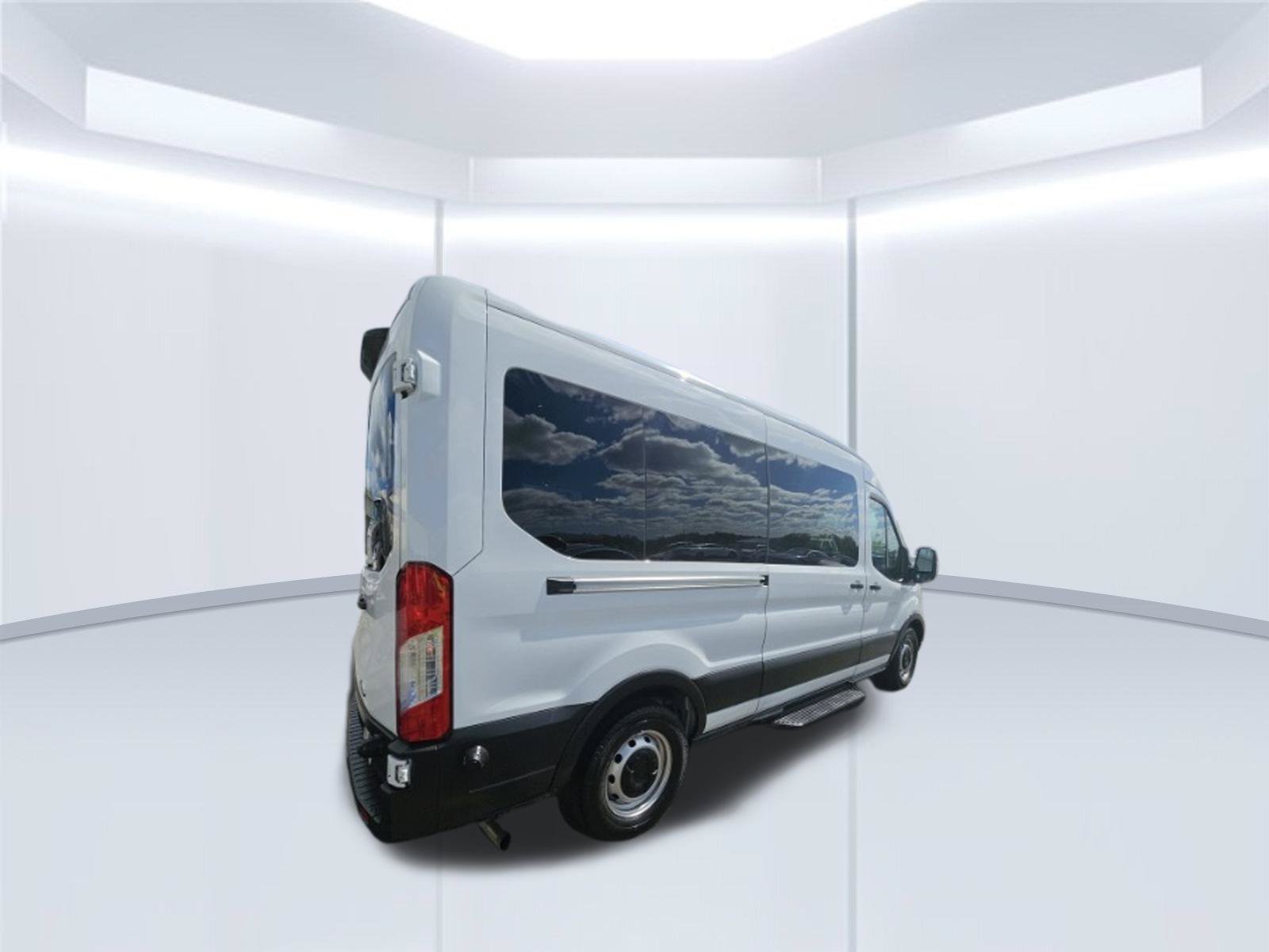 Used 2024 Ford Transit 350 XL RWD image 3