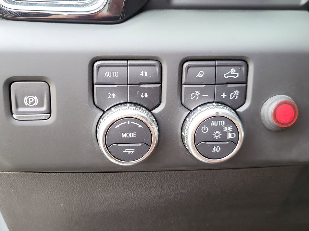 Used 2024 GMC Sierra 2500 Denali Ultimate w/ Max Trailering Package image 28