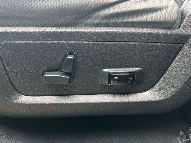 Used 2018 RAM 1500 Big Horn AWD/4WD image 11