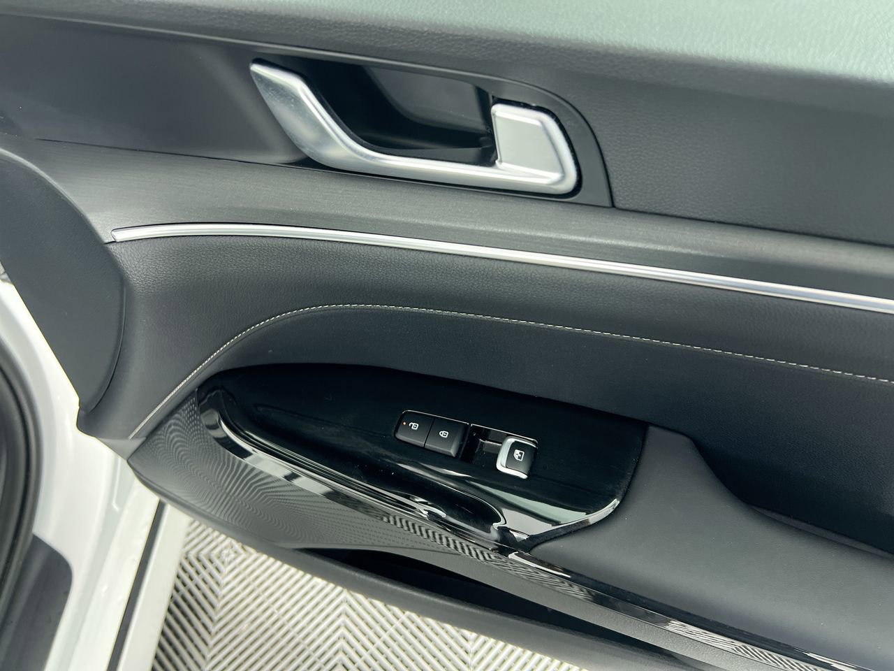 Certified 2025 Kia K5 GT-Line FWD image 30