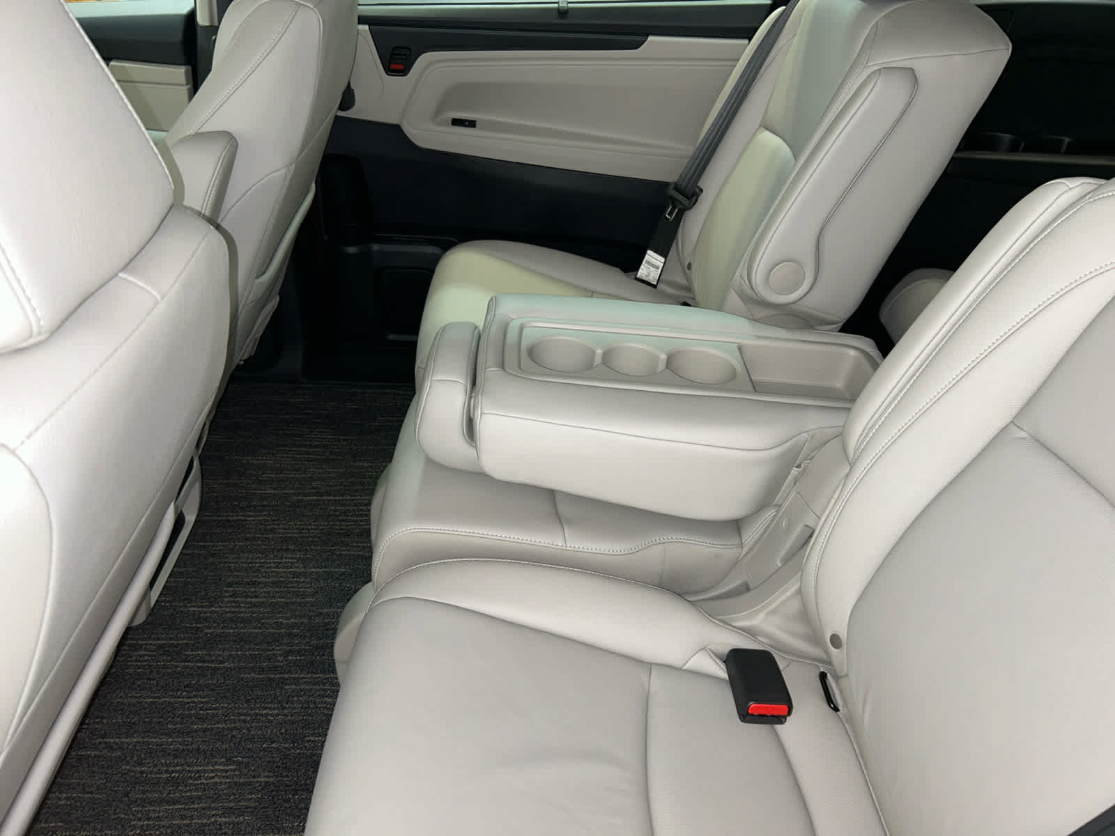 New 2026 Honda Odyssey EX-L image 6
