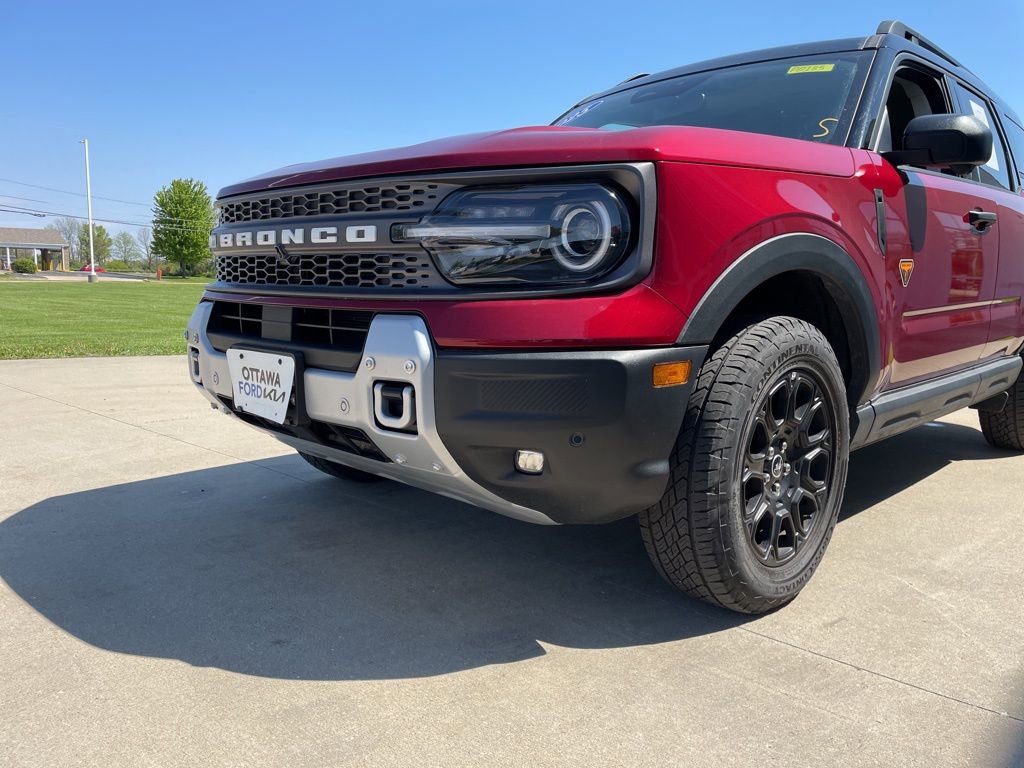 Used 2025 Ford Bronco Sport Badlands AWD/4WD image 14