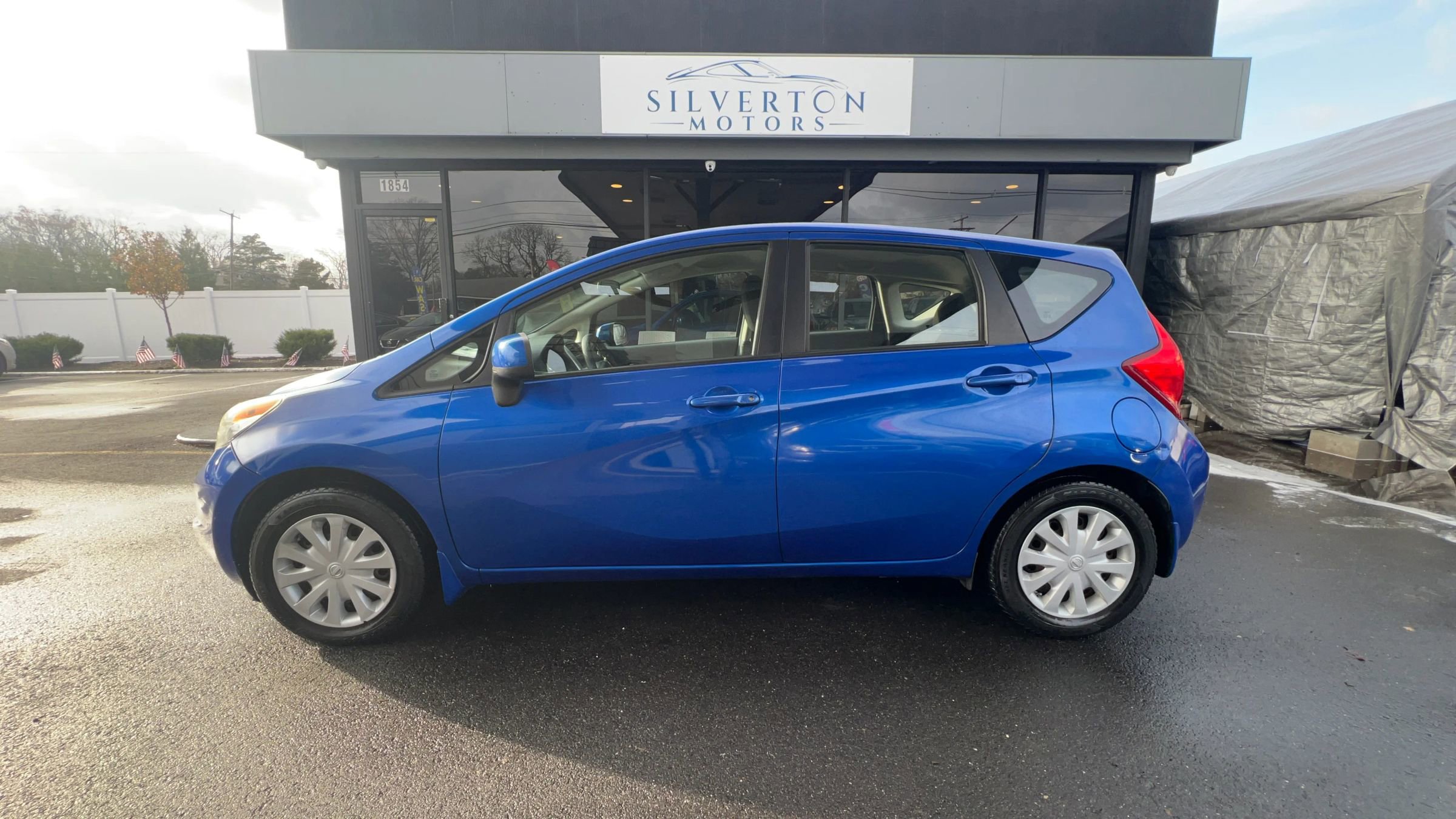 Used 2014 Nissan Versa Note S Plus image 2