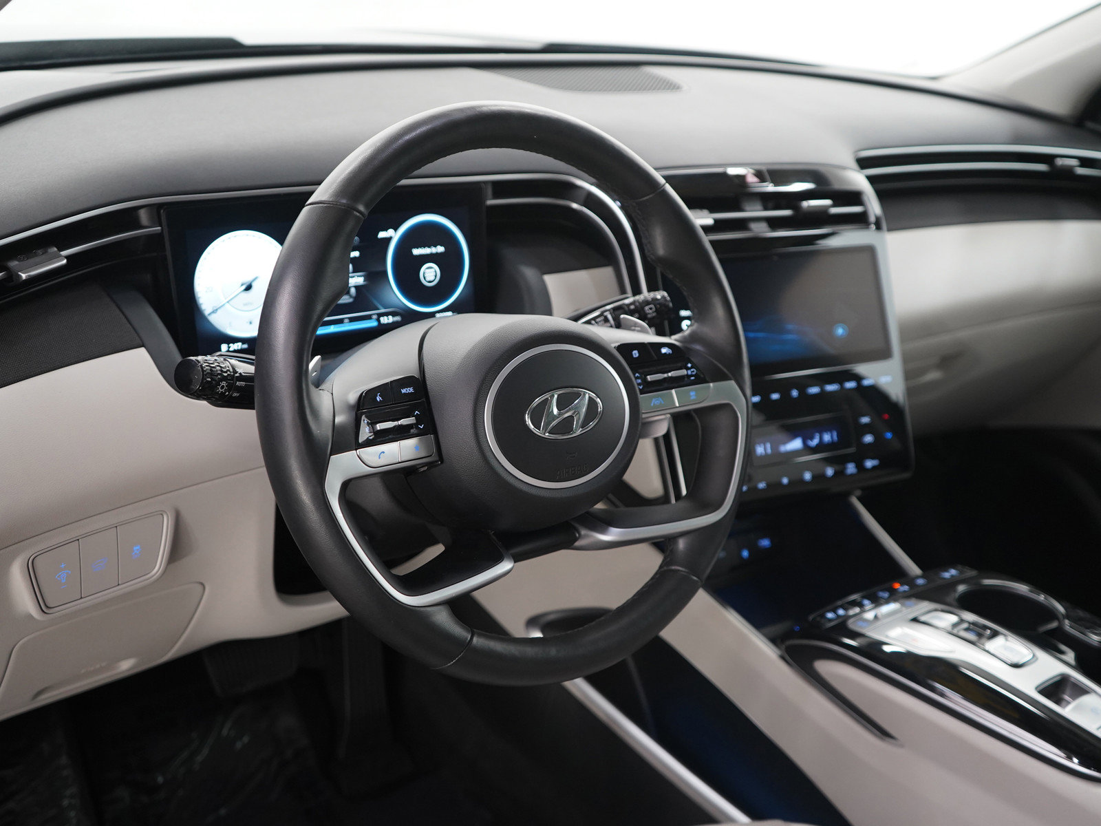 Used 2024 Hyundai Tucson Limited image 20