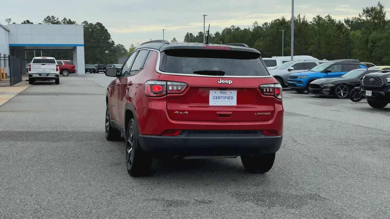 Used 2025 Jeep Compass Limited AWD/4WD image 7