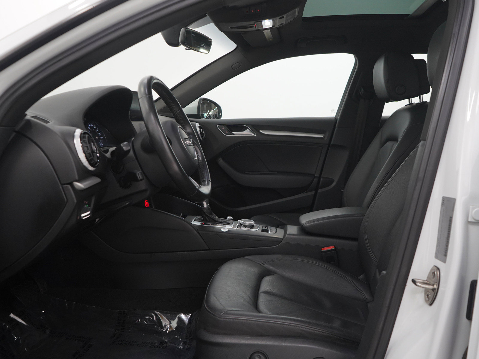Used 2016 Audi A3 e-tron Premium w/ Audi MMI Navigation Plus FWD image 22