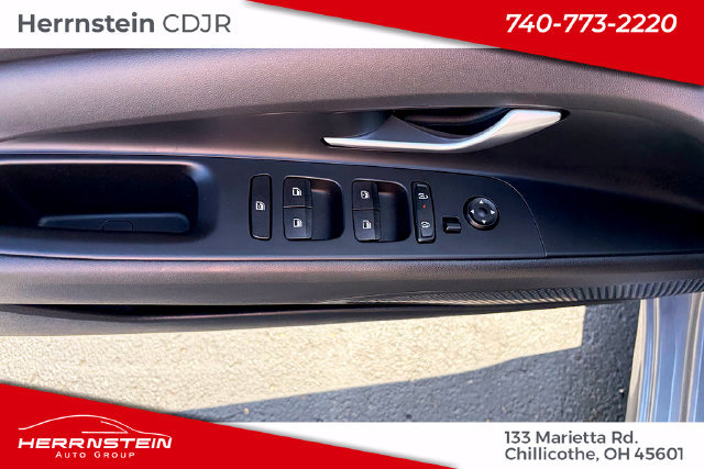 Used 2024 Hyundai Elantra SEL w/ Convenience Package FWD image 14