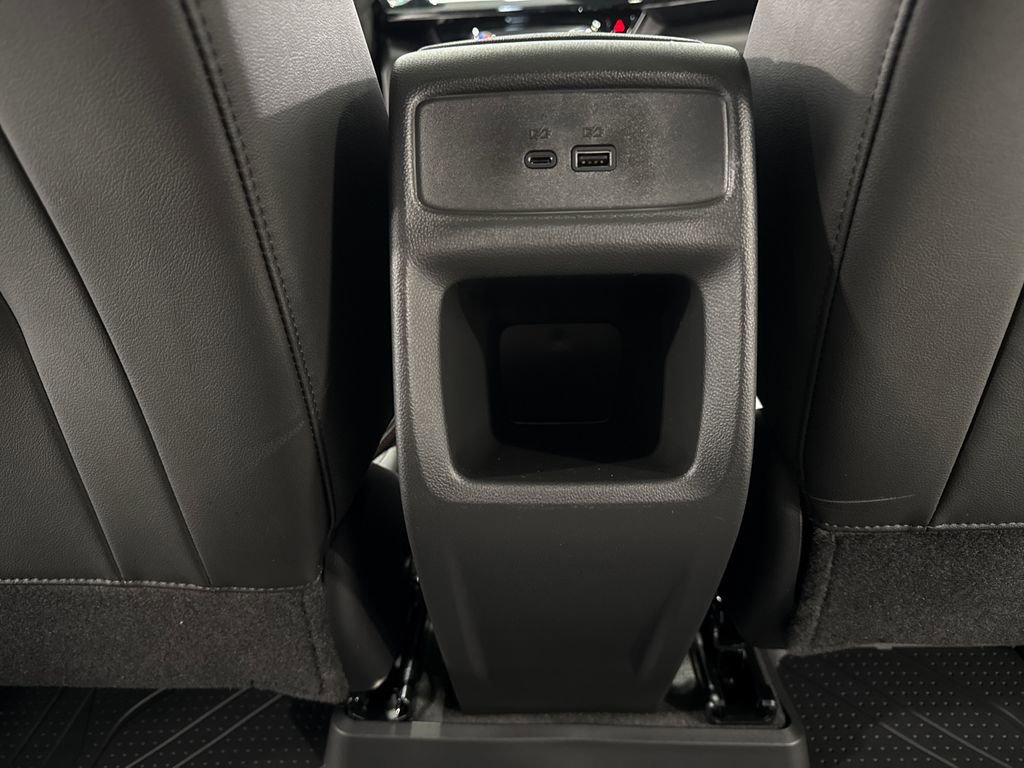 New 2026 Chevrolet Trax RS FWD image 41