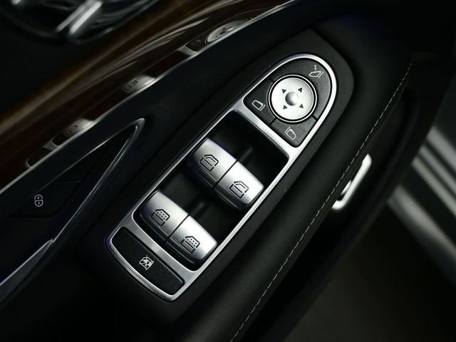 Used 2014 Mercedes-Benz S 63 AMG 4MATIC Sedan image 58