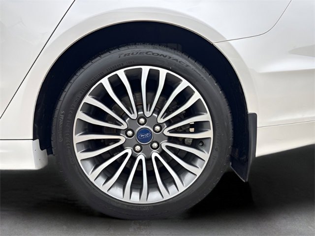 Used 2017 Ford Fusion Energi Platinum image 9