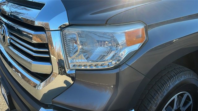Used 2016 Toyota Tundra SR5 w/ TRD Off Road Package image 6