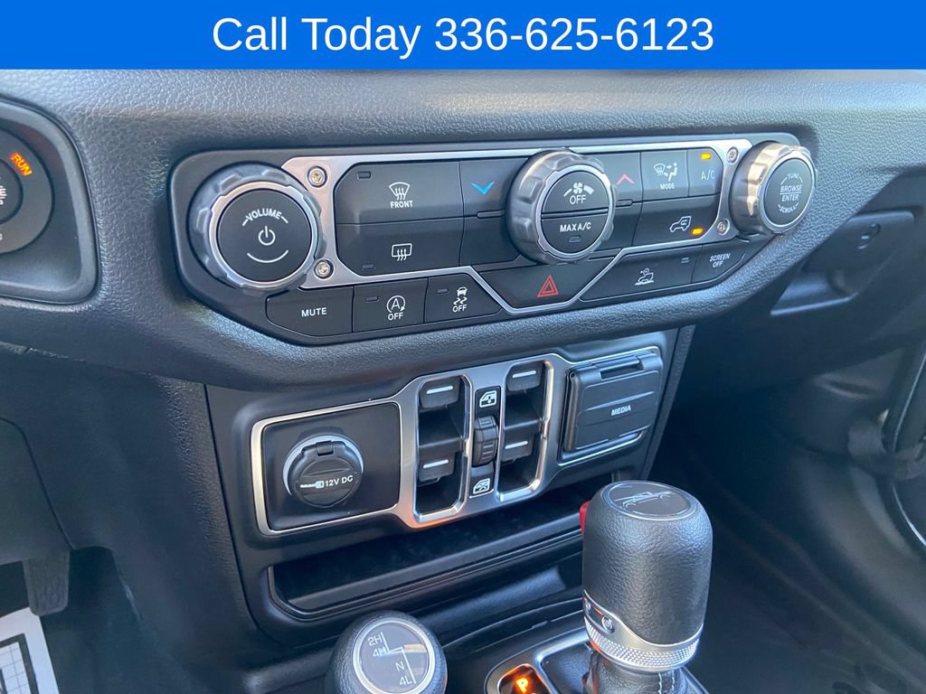 New 2025 Jeep Gladiator Sport AWD/4WD image 21