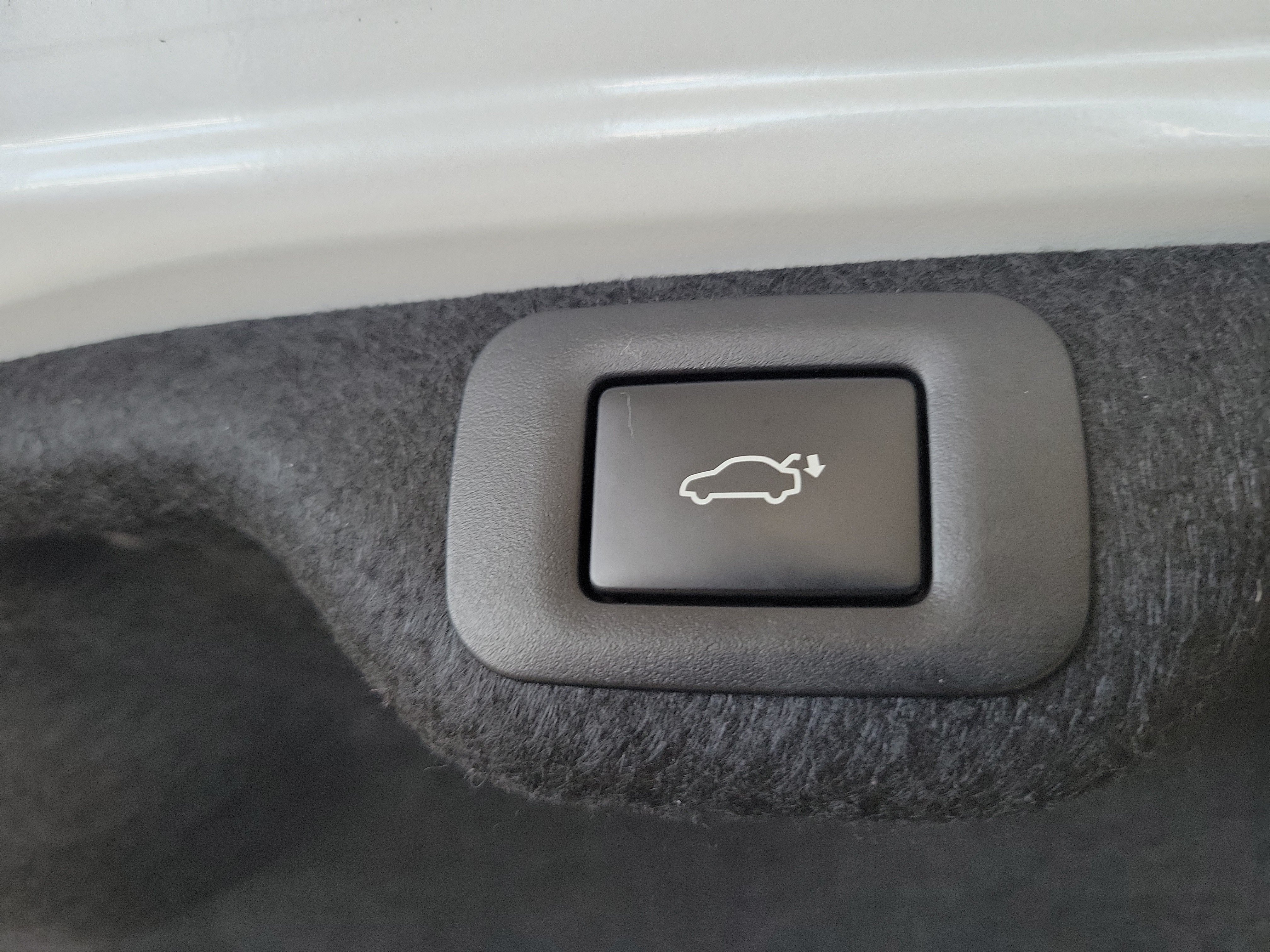Used 2024 Lexus ES 250 w/ Premium Package AWD/4WD image 12