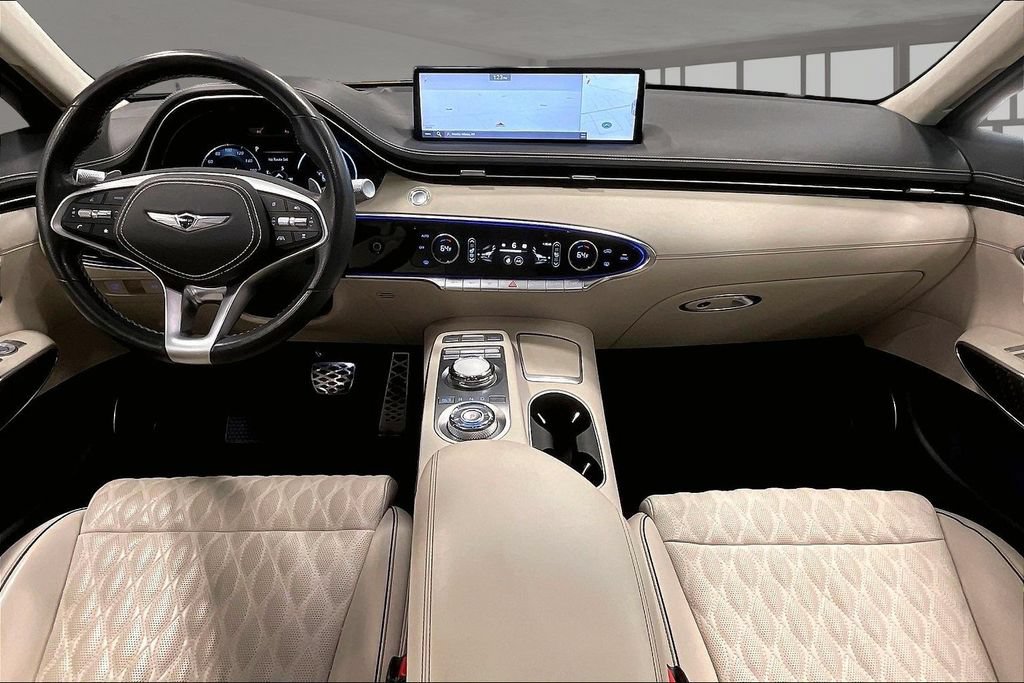 Used 2024 Genesis GV70 3.5T Sport w/ Sport Prestige Package AWD/4WD image 8