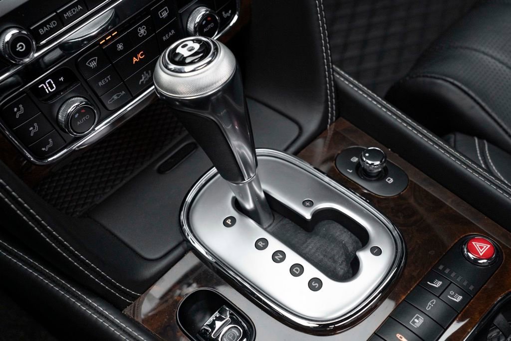 Used 2014 Bentley Flying Spur W12 image 33