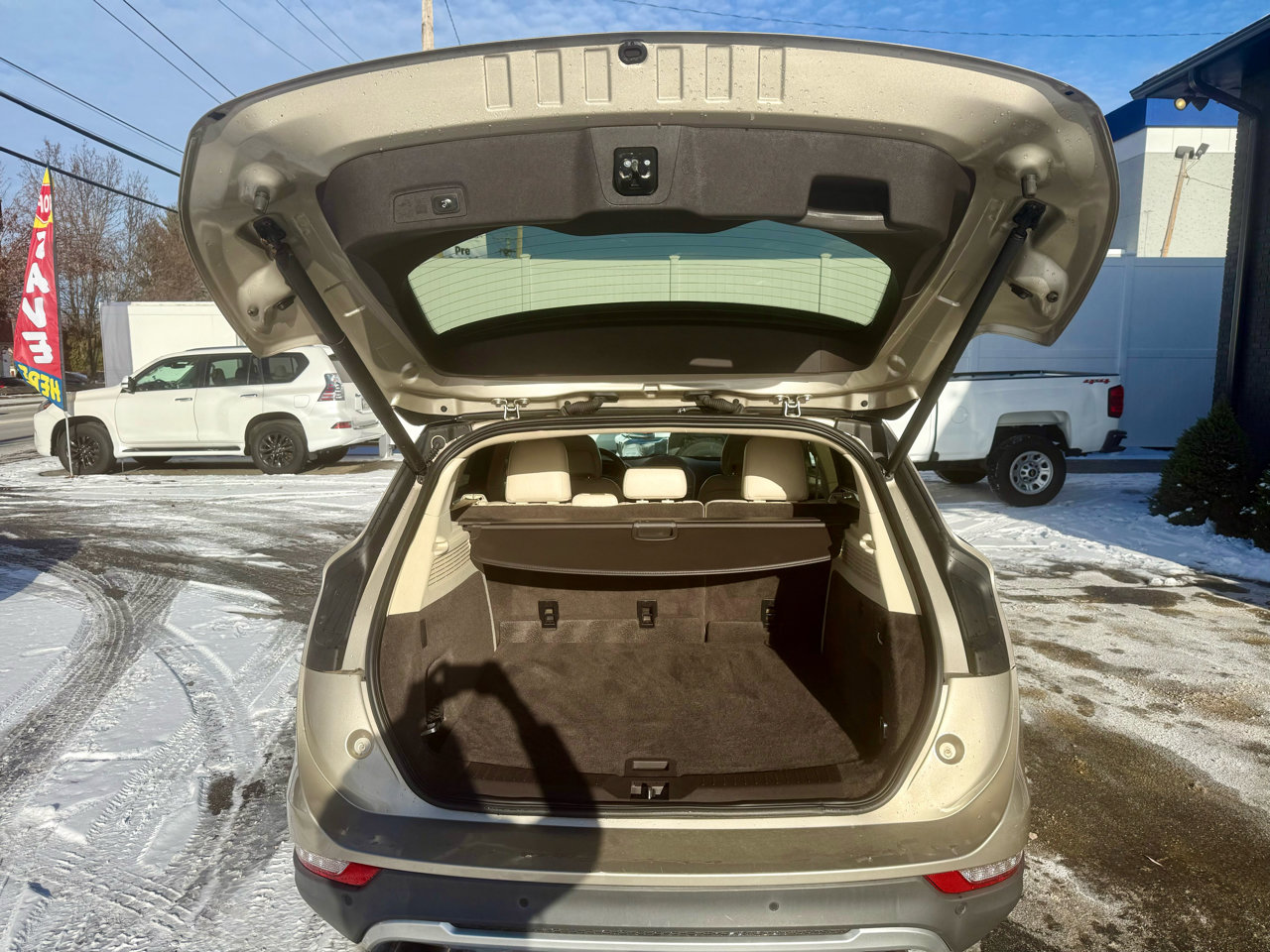 Used 2015 Lincoln MKC AWD w/ Equipment Group 102A Reserve image 9