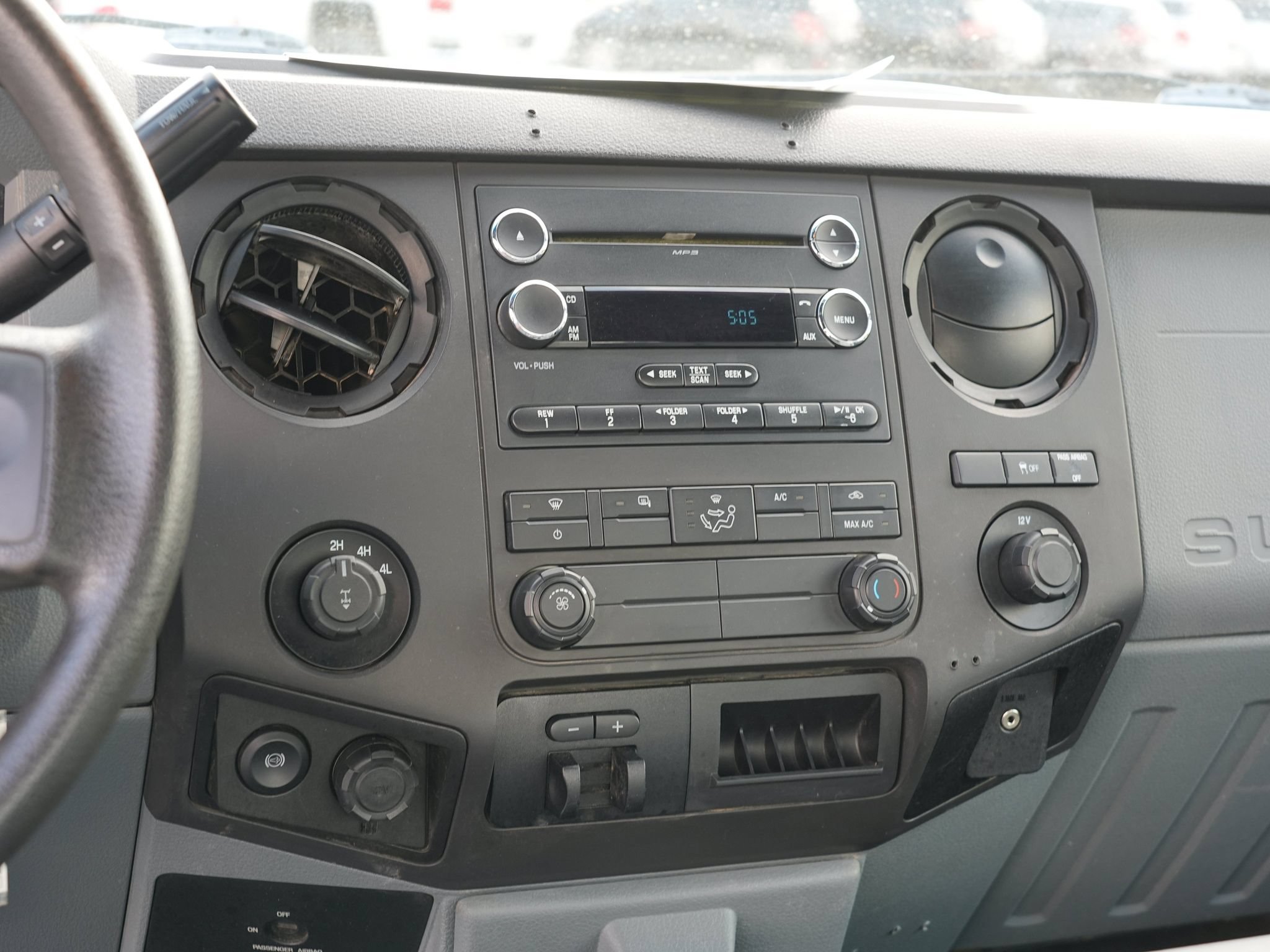 Used 2015 Ford F250 XL w/ Power Equipment Group AWD/4WD image 25